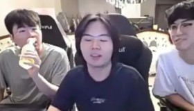 幕后功臣：S15英雄联盟总决赛战队教练组与数据分析师的故事。